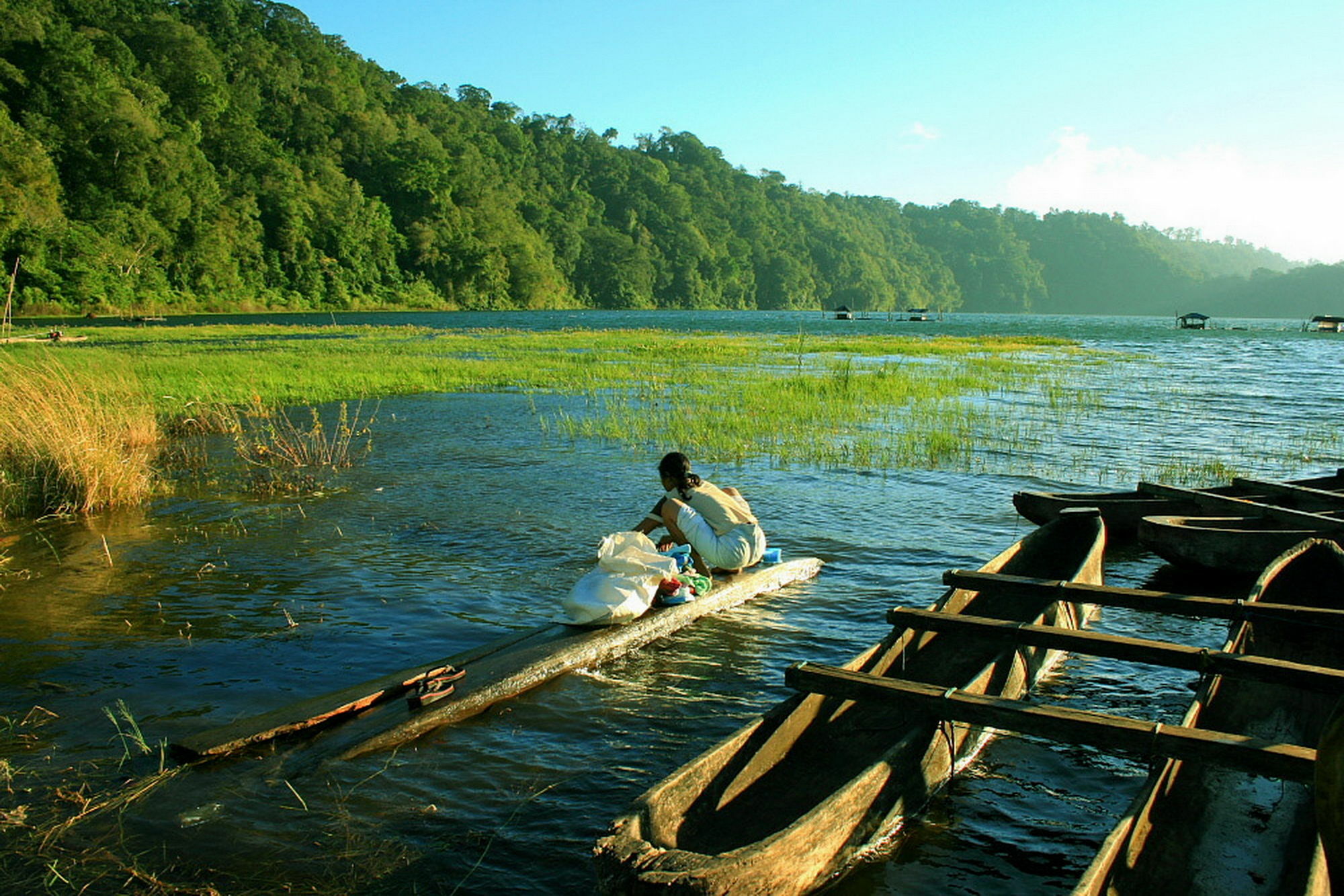 Karang Sari Guesthouse & Warung Munduk  Bagian luar foto